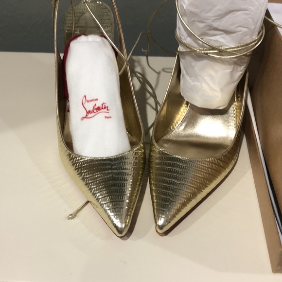 Christian Louboutin - Picture 4 of 6
